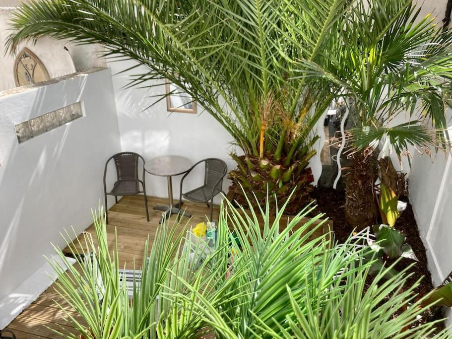 Brighton Palms Apartment Luaran gambar